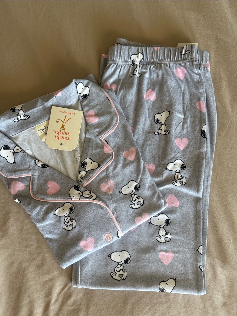 munki munki Gray Snoopy Pajama Set with Pink Hearts